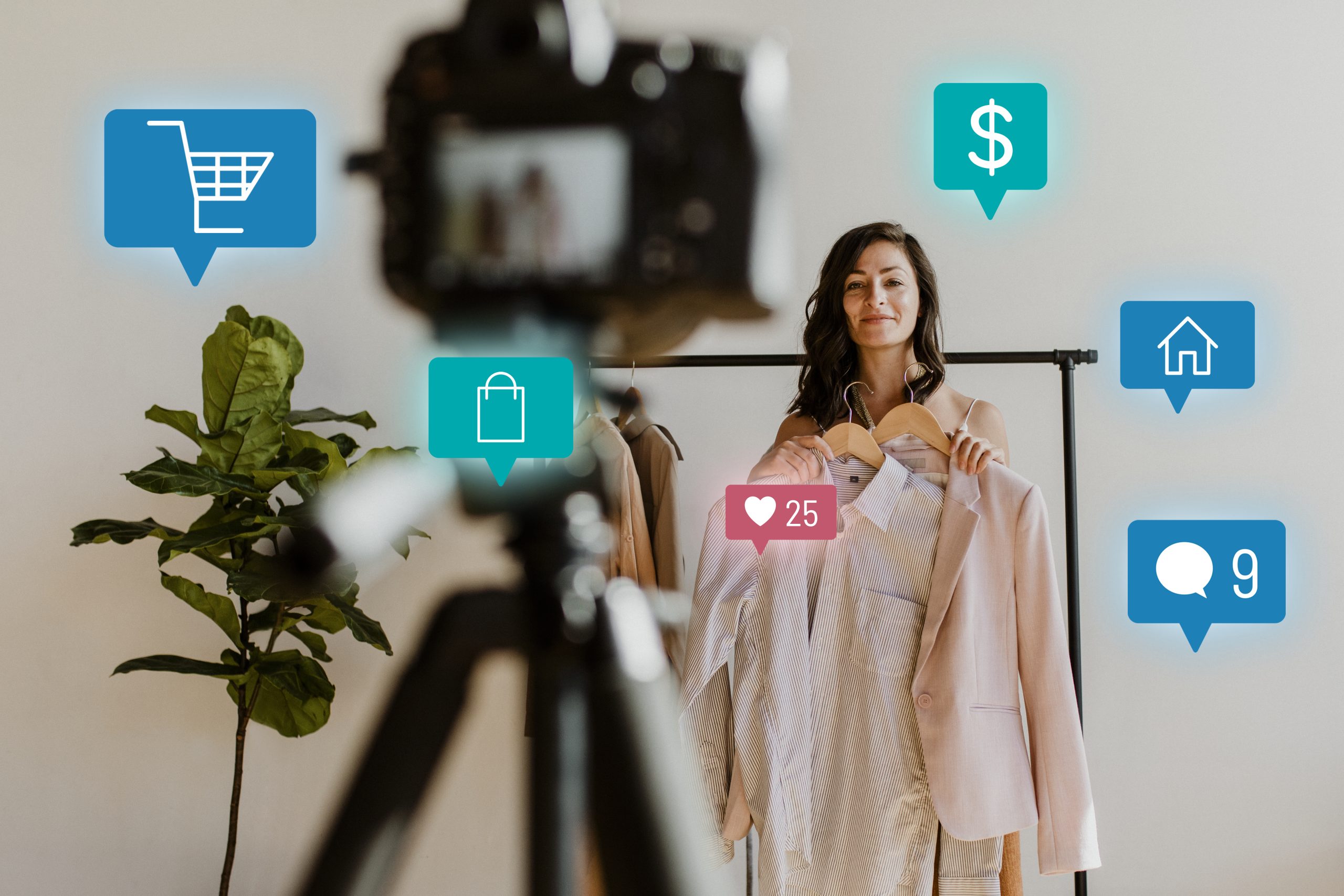 woman live streaming online shopping campaign scaled