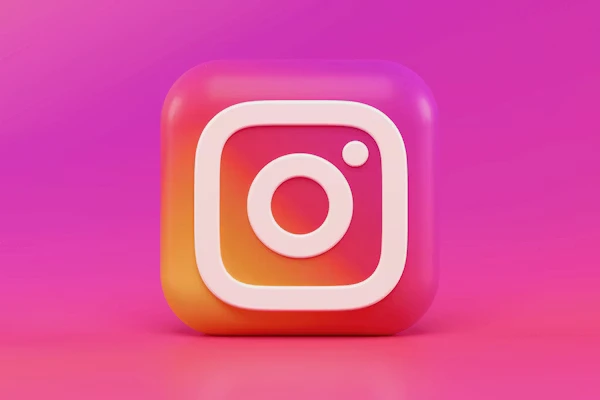 Social Media Streaming